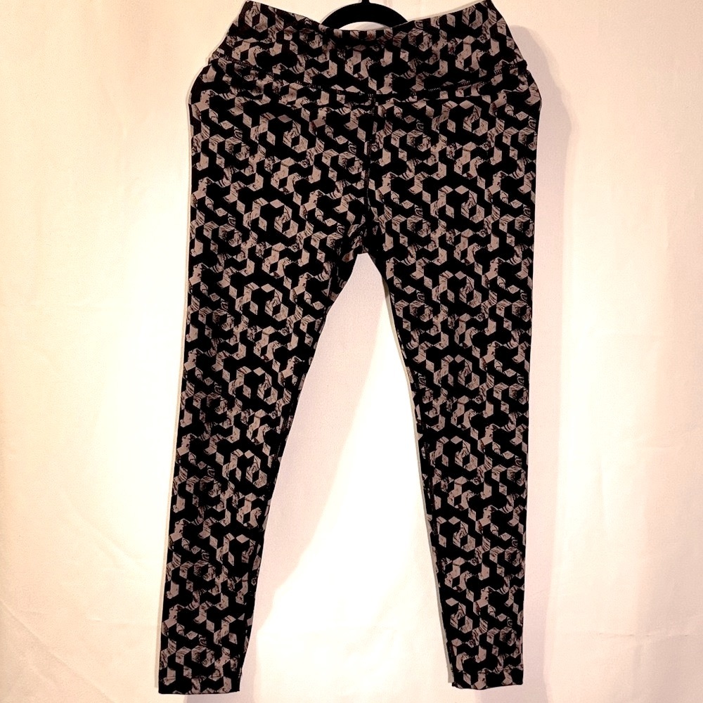 MTA Sport Black and Tan Leggings with Geometric Design